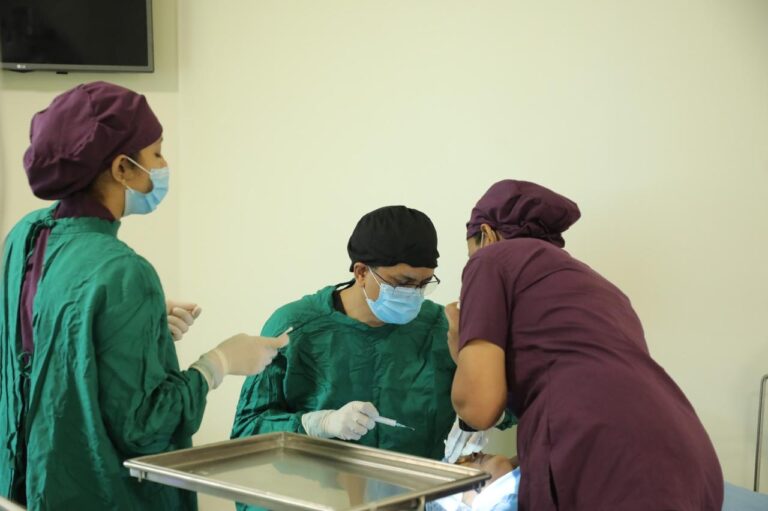 Eyelid & Oculoplastic Surgery consultation