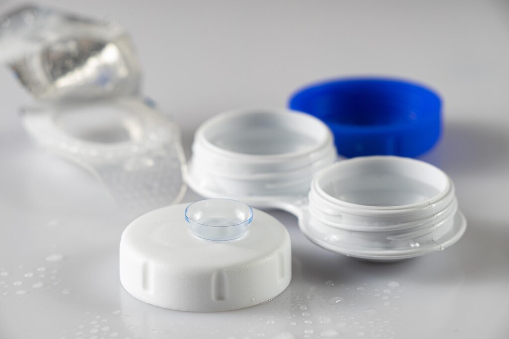 contact lenses, contact lenses container, eyes, eyesight, visual aid, contact lenses packaging, contact lenses, contact lenses, contact lenses, contact lenses, contact lenses-4792987.jpg